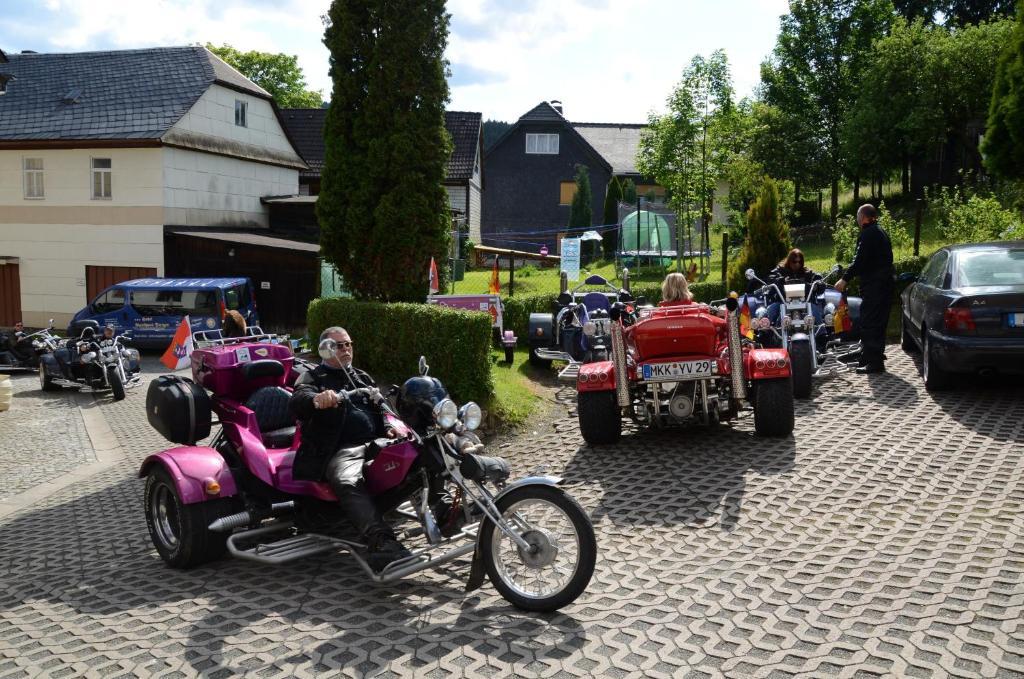 Hotel-Gasthaus Steiger Gräfenthal Esterno foto