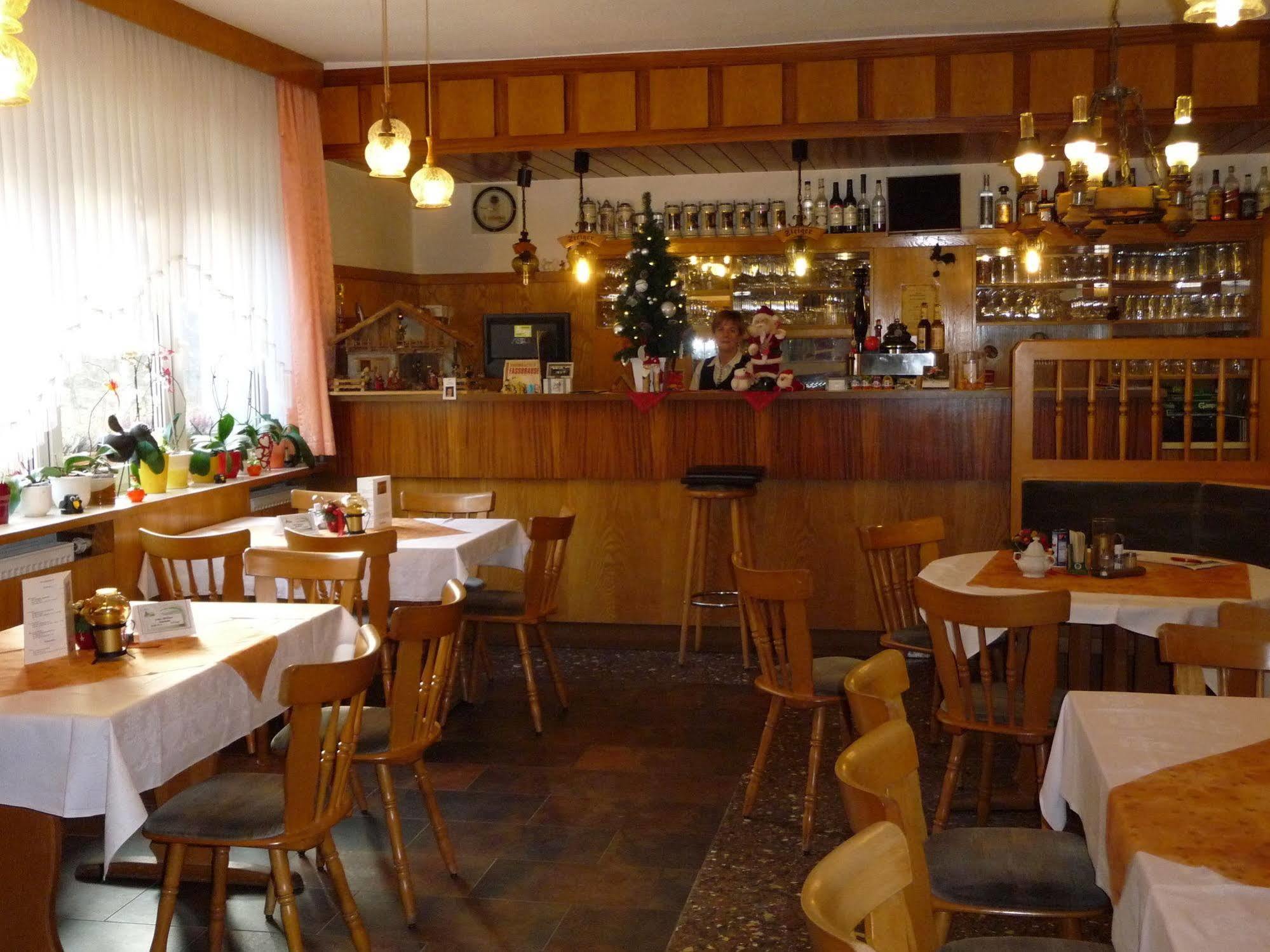 Hotel-Gasthaus Steiger Gräfenthal Esterno foto
