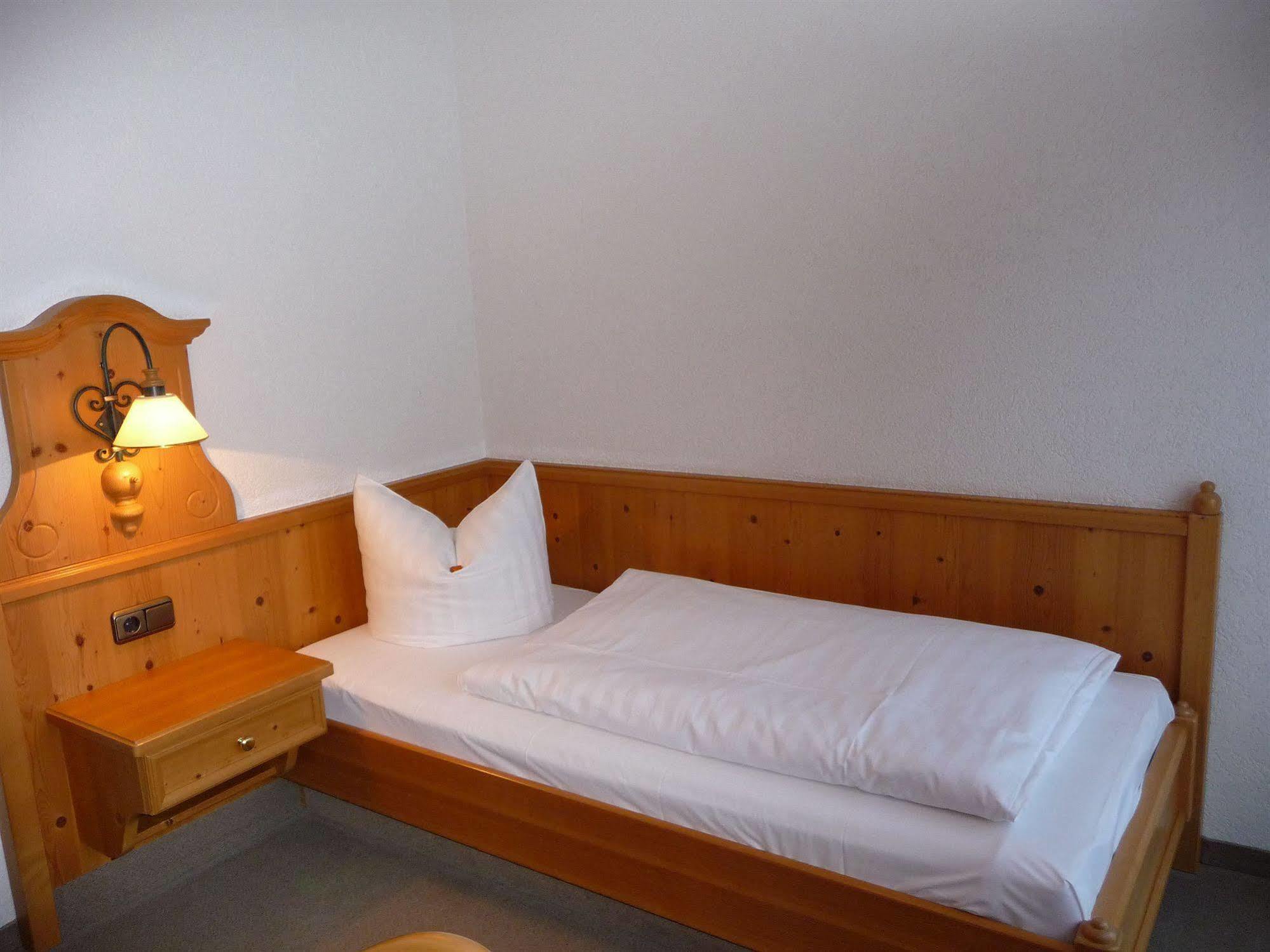 Hotel-Gasthaus Steiger Gräfenthal Esterno foto