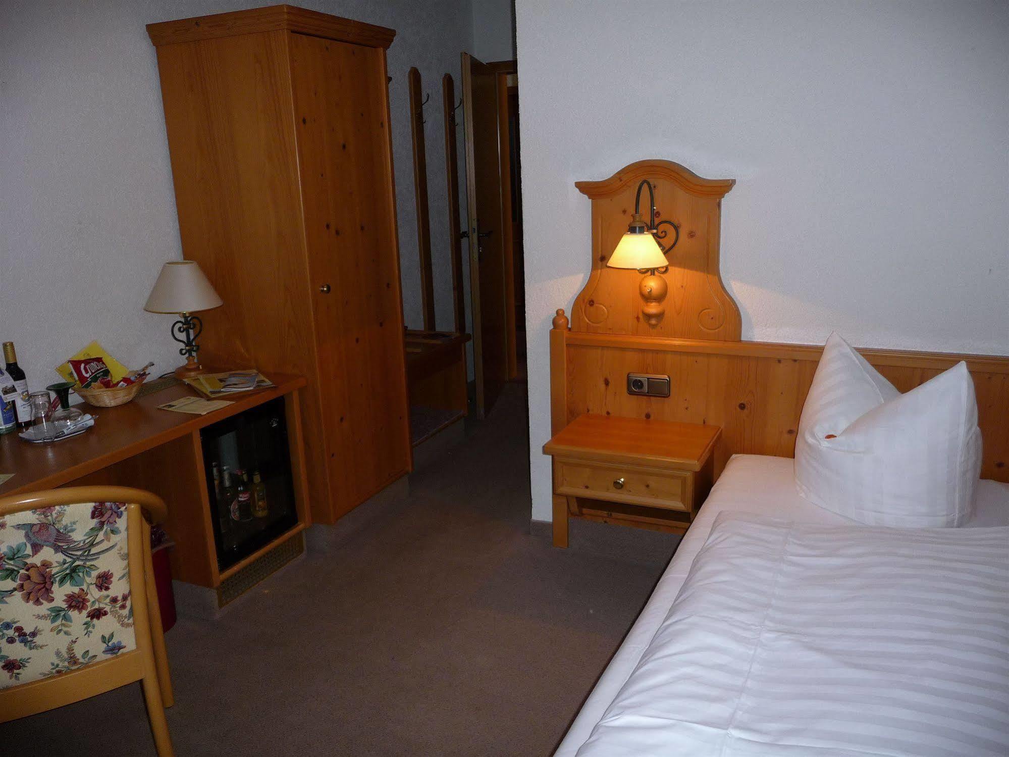 Hotel-Gasthaus Steiger Gräfenthal Esterno foto